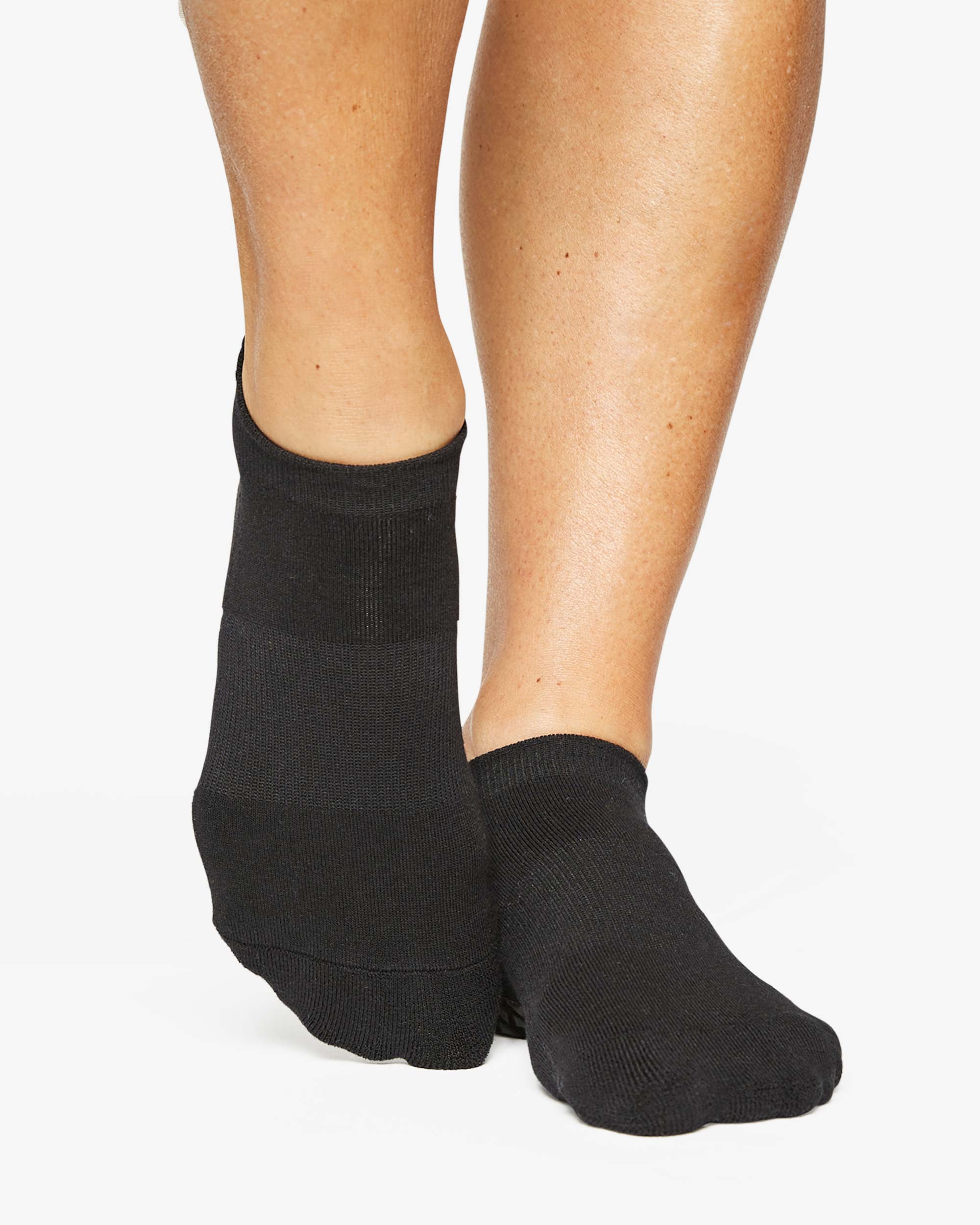 Union Full Foot Grip Sock – The Studio Edit