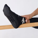 Fly Away Ankle Grip Sock